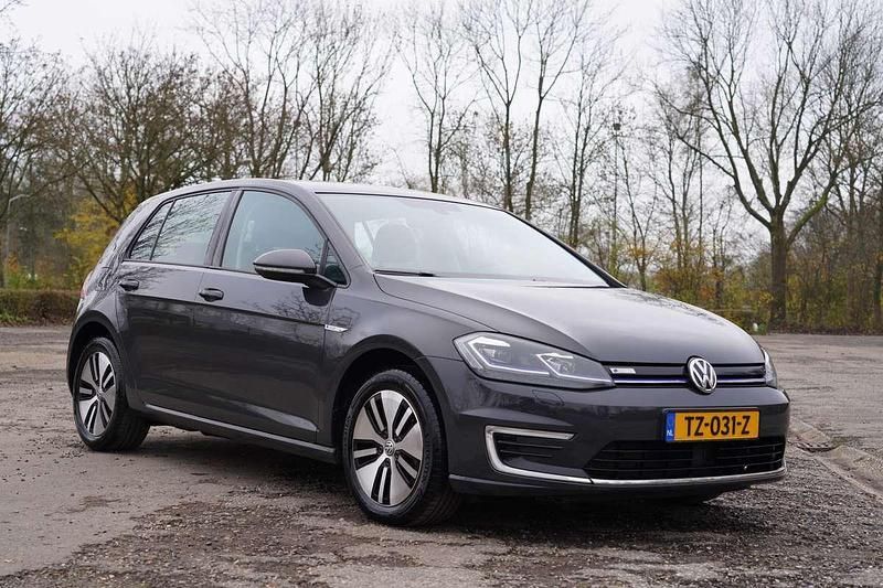 Grijs Gebruikt 2018 VW e-Golf Hatchback | € 13.500 (Eerlijke prijs) - Afbeelding 1/4