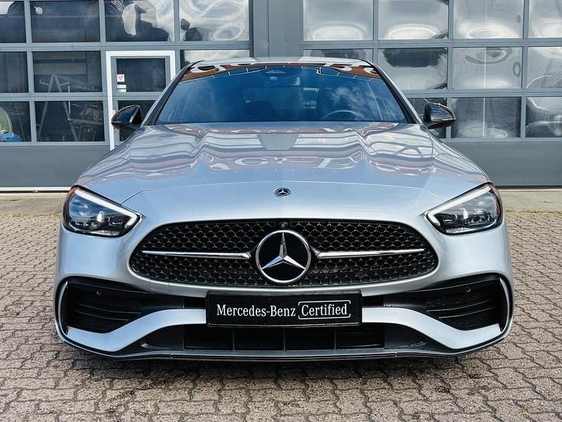 Occasion Mercedes C180 AMG line 191 PK (140 kW) 2025 Zilver, metallic lak Sedan