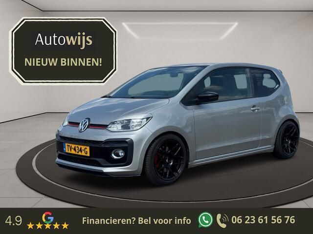 Grijs, metallic lak Gebruikt 2018 VW up! Beats Hatchback | € 11.749 (Eerlijke prijs) - Afbeelding 1/4