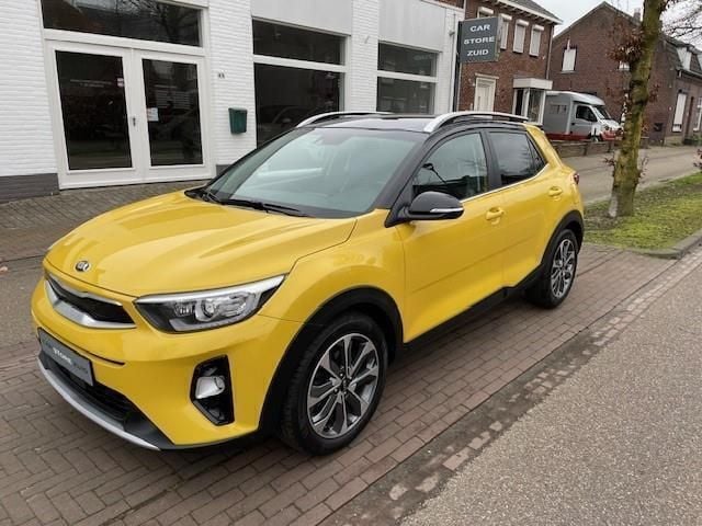 Geel Gebruikt 2019 Kia Stonic SUV | € 17.850 (Eerlijke prijs) - Afbeelding 1/4