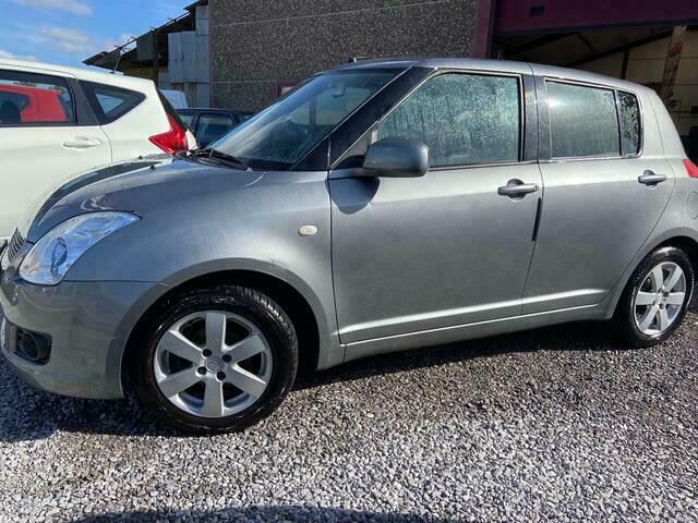 Occasion Suzuki Swift GL 92 PK (67 kW) 2010 Zilver Hatchback