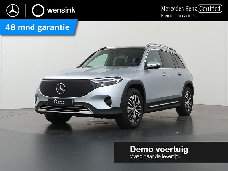 Zilver Nieuw 2025 Mercedes EQB250+ Luxury SUV | € 52.900 (Iets duurder) - Afbeelding 1/4