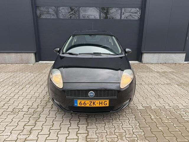 Occasion Fiat Grande Punto Dynamic 78 PK (57 kW) 2008 Zwart Hatchback