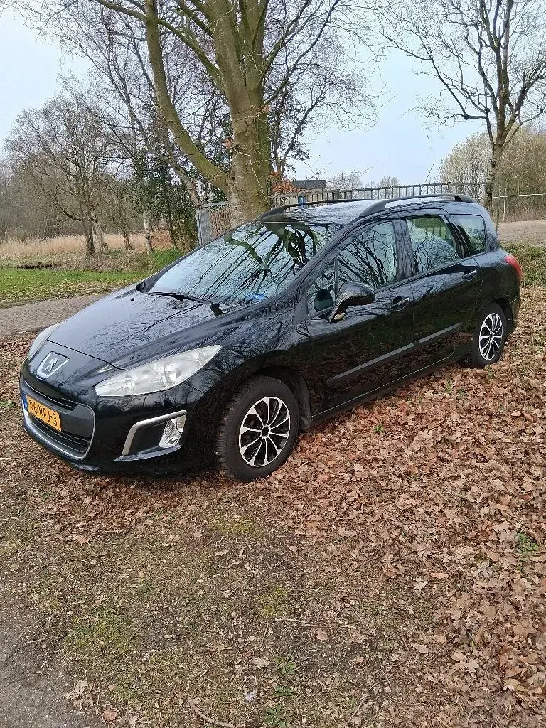 Peugeot 308 2011