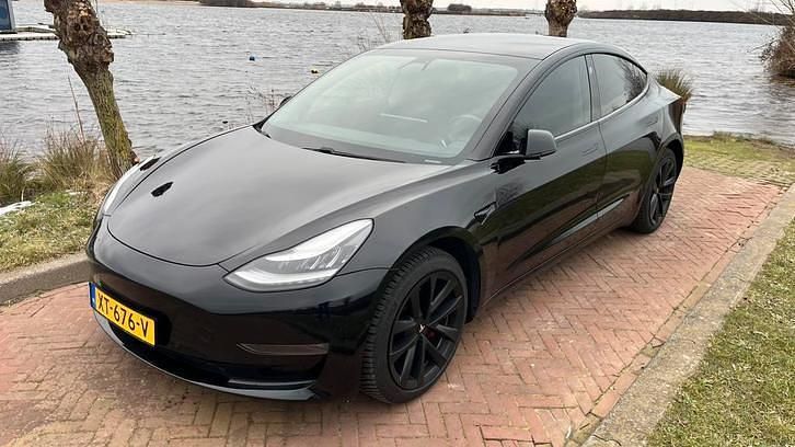 Occasion 2019 Tesla Model 3 Sedan | € 15.749 (Eerlijke prijs) - Afbeelding 1/4