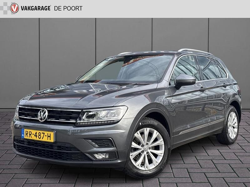 Suv Gebruikt 2018 VW Tiguan Comfortline SUV | € 19.950 (Super prijs) - Afbeelding 1/4