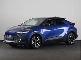 Dark blue mica / zwart dak (donker blauw metallic) Nieuw 2026 Toyota C-HR SUV | € 43.495 (Duur) - Afbeelding 1/4