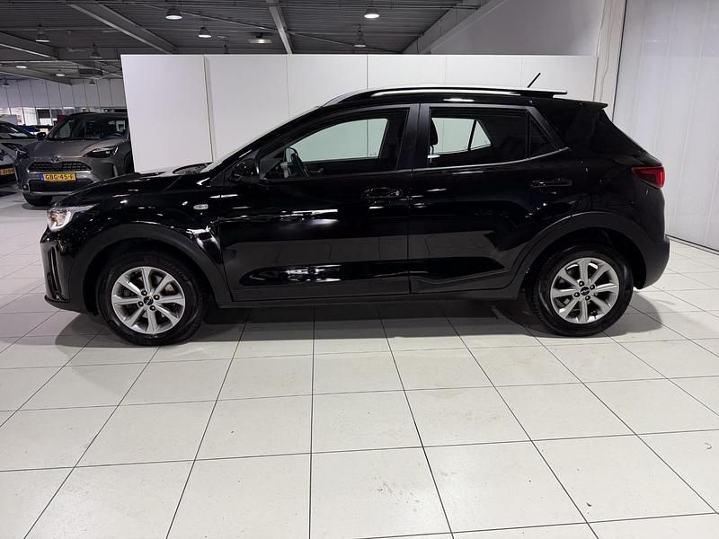 Occasion Kia Stonic 101 PK (74 kW) 2021 Zwart SUV