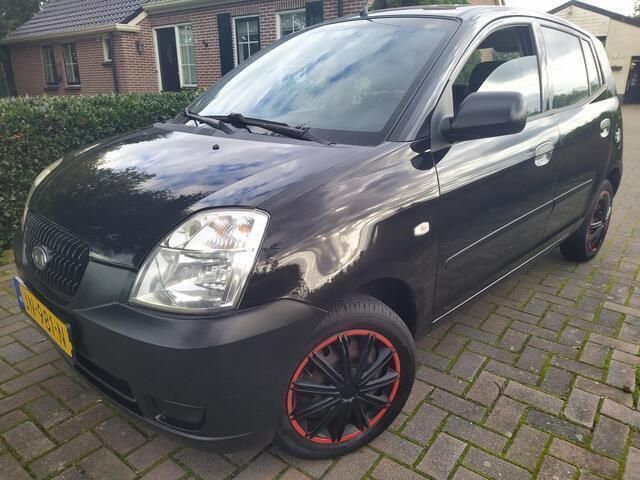 Zwart Gebruikt 2005 Kia Picanto Hatchback | € 1.499 (Eerlijke prijs) - Afbeelding 1/4