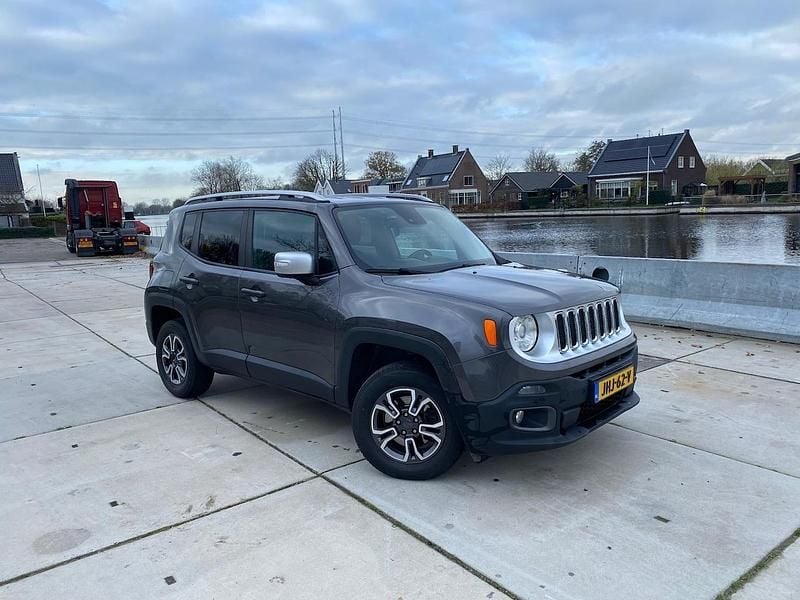Grijs Occasion 2017 Jeep Renegade Limited SUV | € 13.500 (Super prijs) - Afbeelding 1/4