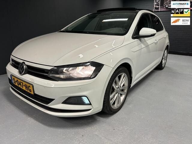 Wit Gebruikt 2018 VW Polo Hatchback | € 13.950 (Eerlijke prijs) - Afbeelding 1/4