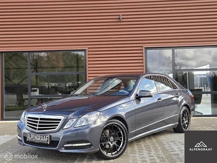 Occasion 2013 Mercedes E220 Avantgarde | € 9.950 (Eerlijke prijs) - Afbeelding 1/4