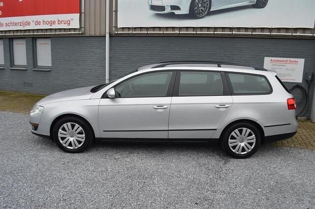Occasion VW Passat Highline 122 PK (89 kW) 2010 Grijs Stationwagen