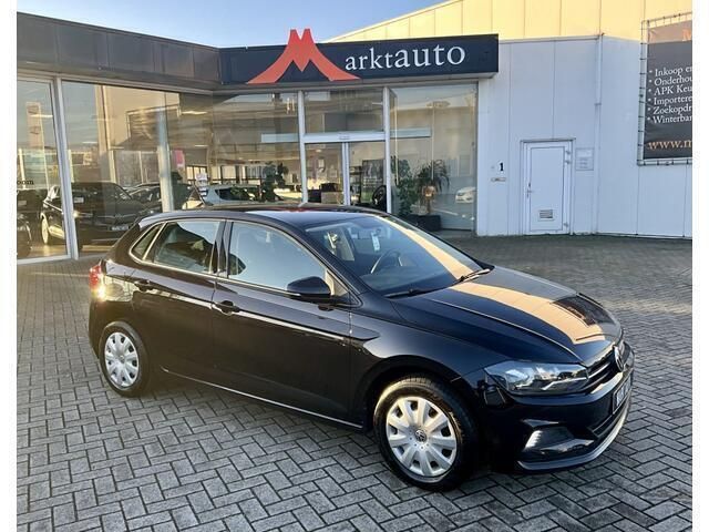 Zwart, metallic lak Gebruikt 2021 VW Polo Comfortline Hatchback | € 13.940 (Eerlijke prijs) - Afbeelding 1/4