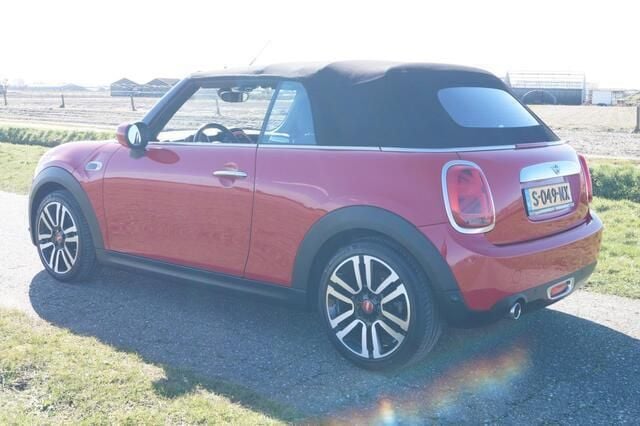 Occasion Mini One Cabriolet 102 PK (75 kW) 2020 Rood Cabriolet