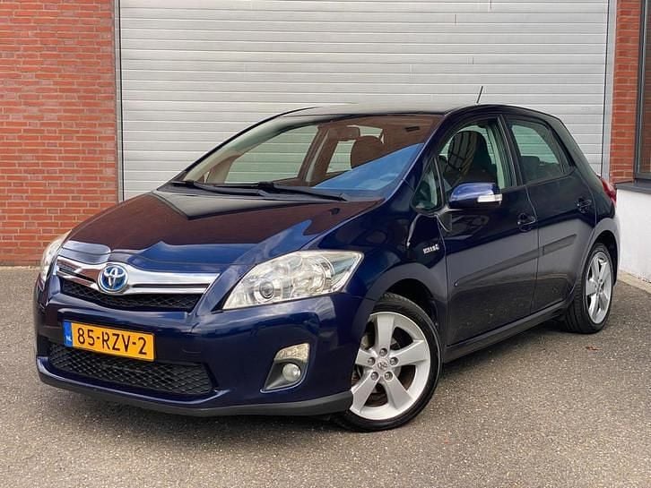 Gebruikt 2011 Toyota Auris Business Edition | € 8.199 - Afbeelding 1/1