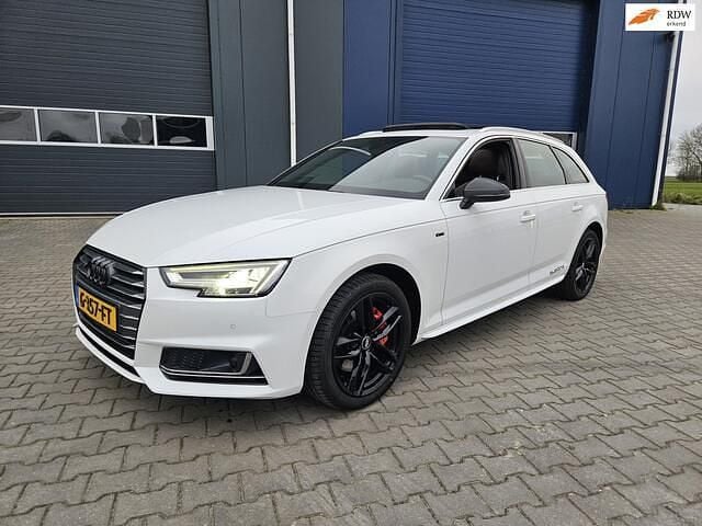 Wit Gebruikt 2016 Audi A4 Design Stationwagen | € 15.950 (Eerlijke prijs) - Afbeelding 1/4