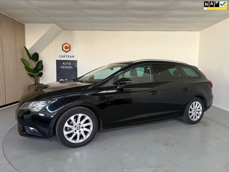 Zwart Gebruikt 2015 Seat Leon CONNECT Stationwagen | € 6.950 (Eerlijke prijs) - Afbeelding 1/4