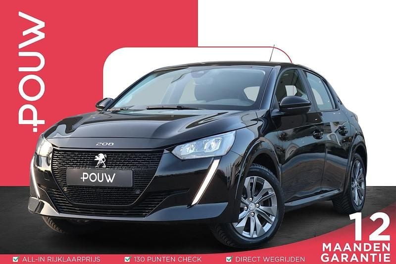 Zwart Occasion 2023 Peugeot e-208 Active Hatchback | € 16.450 (Goede deal) - Afbeelding 1/4