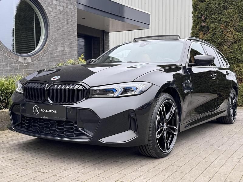 Occasion BMW 330 M Sport 293 PK (215 kW) 2022 Zwart Stationwagen