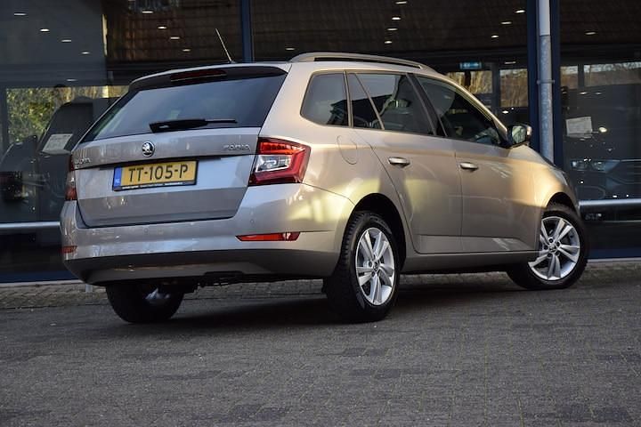 Occasion Skoda Fabia Style 97 PK (71 kW) 2018 Grijs Stationwagen