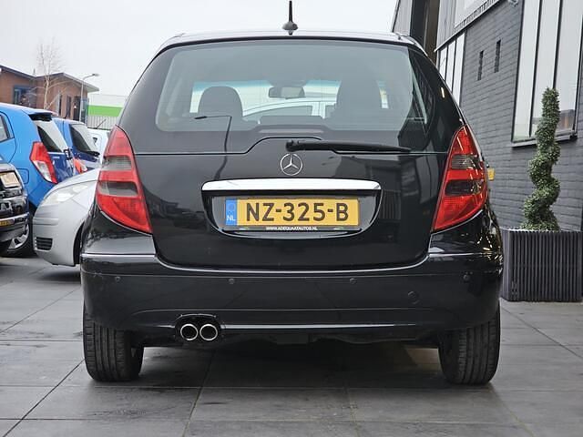 Occasion Mercedes E200 Avantgarde 193 PK (141 kW) 2007 Zwart MPV