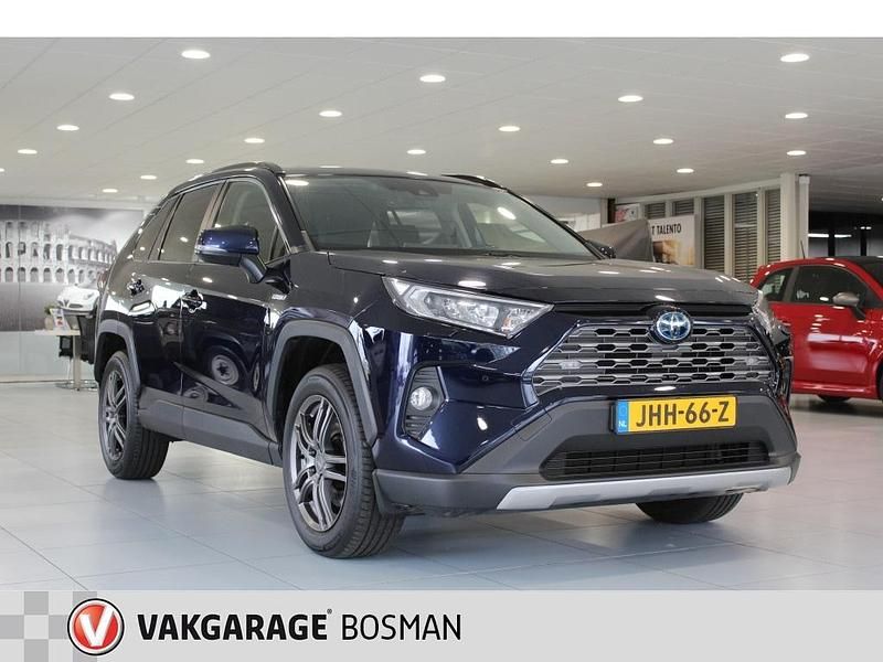 Blauw Gebruikt 2019 Toyota RAV4 SUV | € 30.900 (Eerlijke prijs) - Afbeelding 1/4