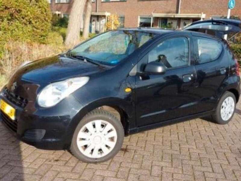 Zwart Gebruikt 2009 Suzuki Alto Comfort Hatchback | € 2.750 - Afbeelding 1/4