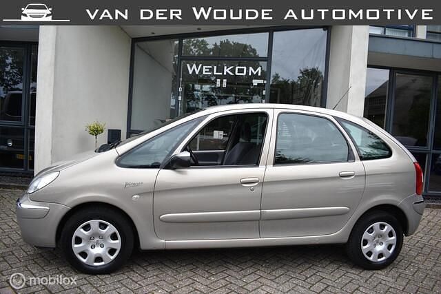 Beige Gebruikt 2006 Citroën Xsara Picasso MPV | € 1.850 (Eerlijke prijs) - Afbeelding 1/4