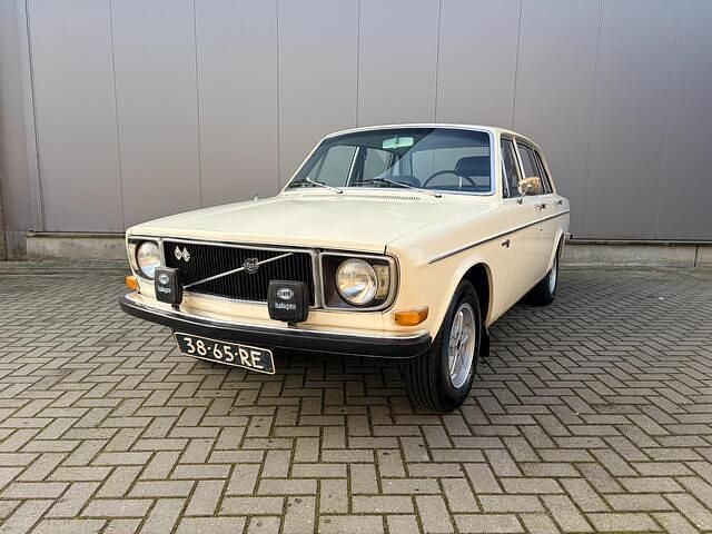Wit Occasion 1971 Volvo 144 Sedan | € 7.950 - Afbeelding 1/4
