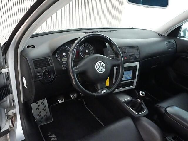 Occasion VW Golf IV R 241 PK (177 kW) 2003 Grijs Hatchback