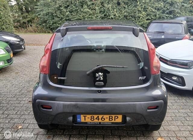 Occasion Peugeot 107 68 PK (50 kW) 2009 Grijs Hatchback