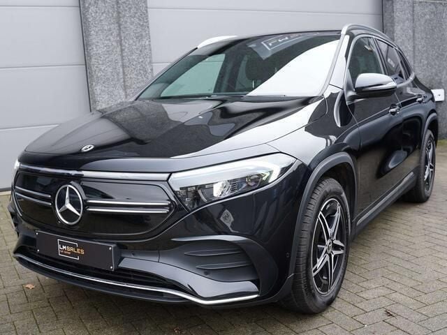 Zwart Gebruikt 2023 Mercedes EQA250 AMG line SUV | € 36.999 (Eerlijke prijs) - Afbeelding 1/4