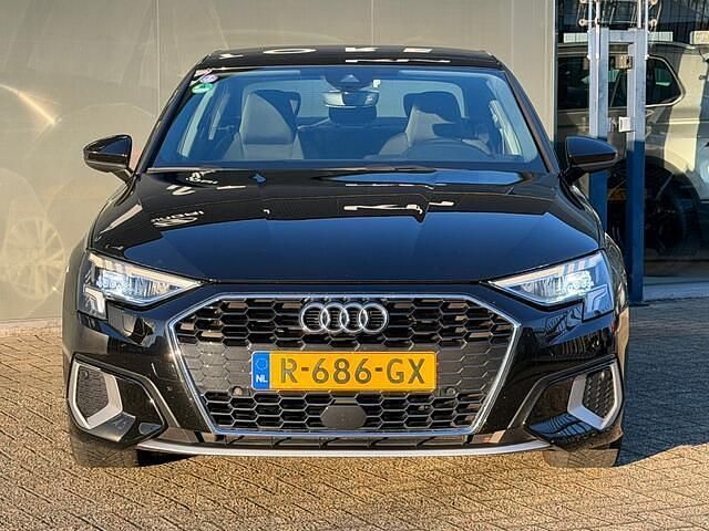 Occasion Audi A3 Advanced 110 PK (80 kW) 2022 Zwart (metallic) Sedan
