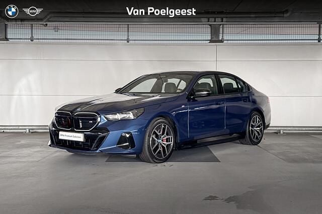 Blauw Gebruikt 2025 BMW i5 Shadowline Sedan | € 69.900 (Super prijs) - Afbeelding 1/4