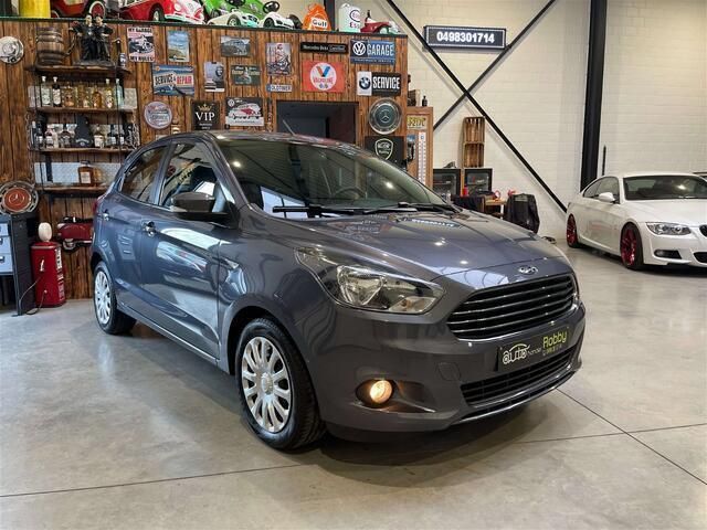 Occasion Ford Ka 2017 Grijs Hatchback