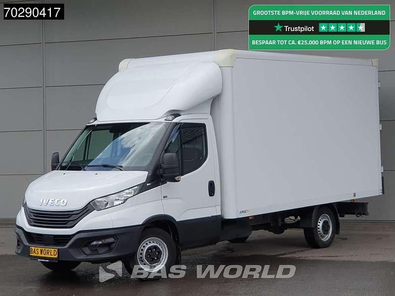 Wit Gebruikt 2023 Iveco Daily Van | € 25.850 (Eerlijke prijs) - Afbeelding 1/3