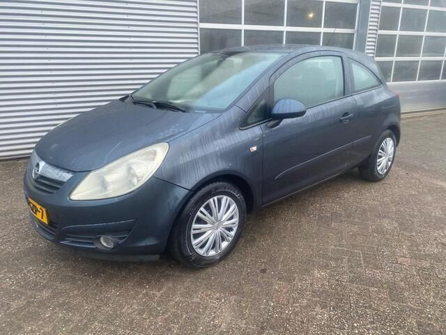 Grijs, metallic lak Gebruikt 2008 Opel Corsa Enjoy Hatchback | € 1.999 (Eerlijke prijs) - Afbeelding 1/4
