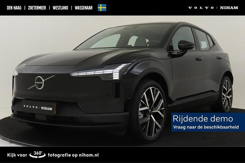 Zwart Occasion 2025 Volvo EX30 Performance SUV | € 45.890 (Duur) - Afbeelding 1/4