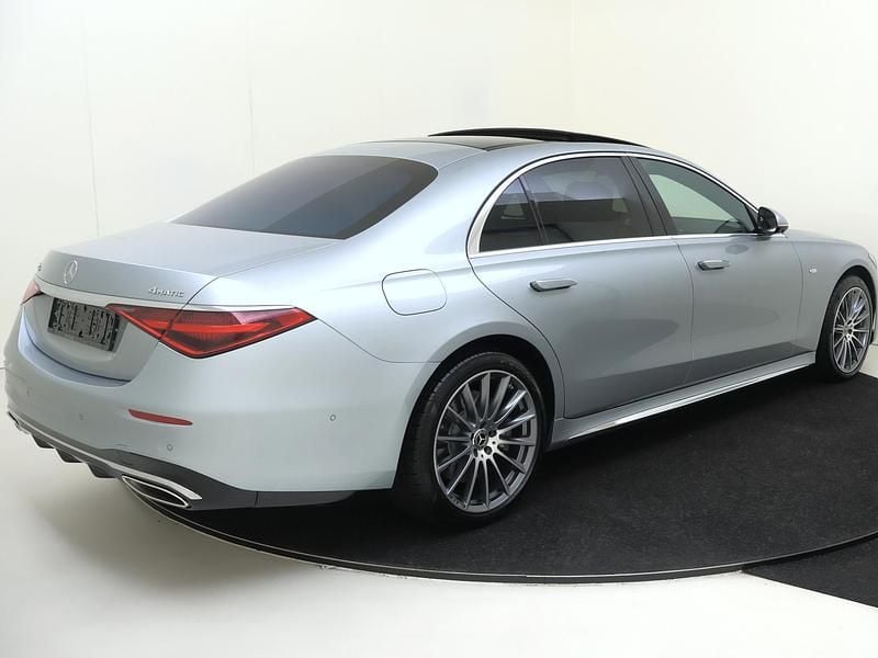 Occasion Mercedes S580 AMG line 367 PK (269 kW) 2025 Zilver Sedan