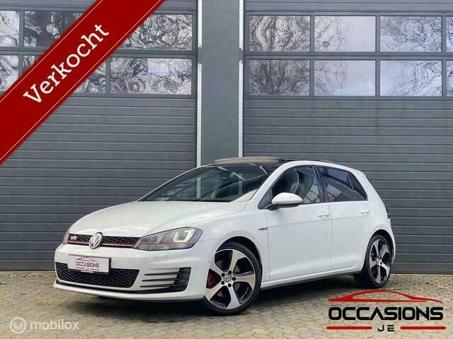 Wit Gebruikt 2013 VW Golf VII Hatchback | € 18.995 (Duur) - Afbeelding 1/4