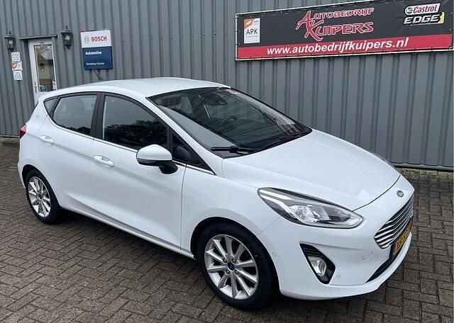 Occasion Ford Fiesta Titanium 101 PK (74 kW) 2018 Wit Hatchback