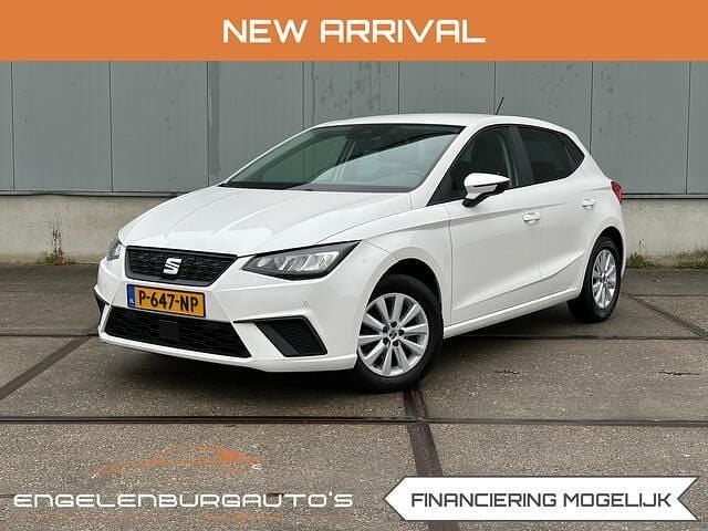 Wit Gebruikt 2022 Seat Ibiza Hatchback | € 9.950 (Goede deal) - Afbeelding 1/4