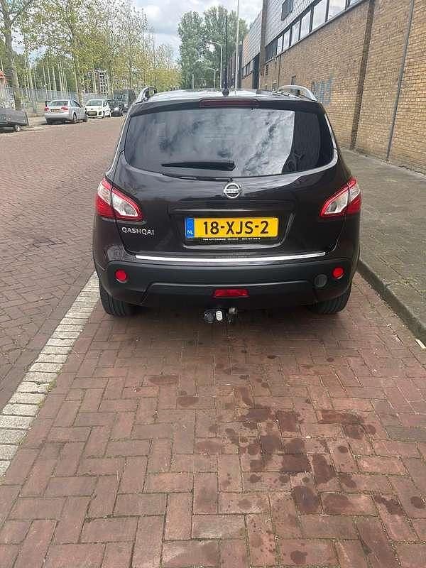 Paars Gebruikt 2012 Nissan Qashqai SUV | € 5.500 (Super prijs) - Afbeelding 1/4