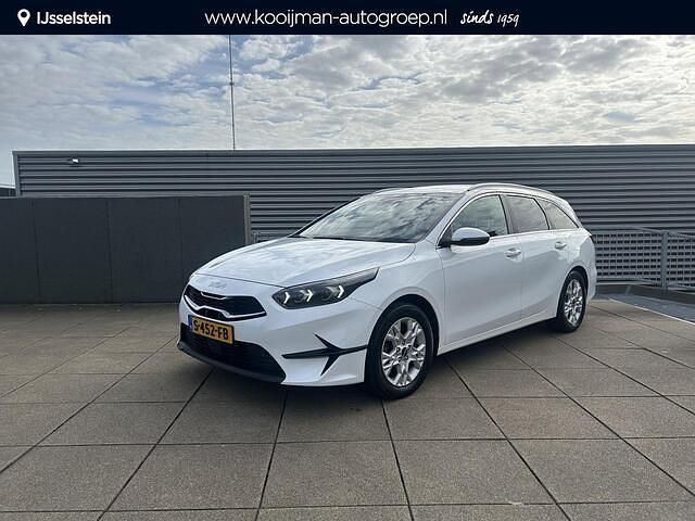 Hw2 Gebruikt 2023 Kia Ceed Sportswagon Stationwagen | € 23.945 (Eerlijke prijs) - Afbeelding 1/4