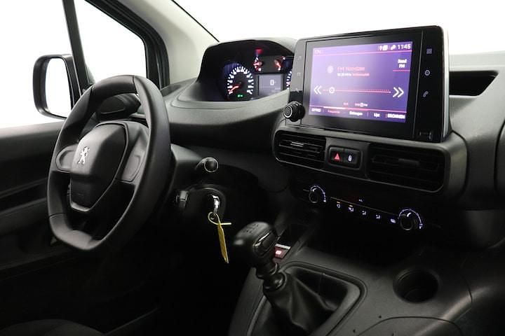 Occasion Peugeot Partner 111 PK (81 kW) 2021 Wit MPV
