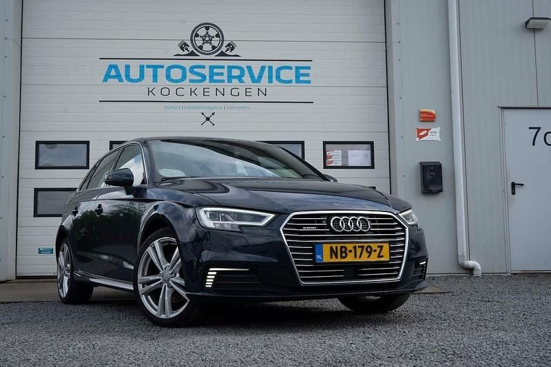 Occasion Audi A3 Sportback e-tron 2016 Blauw Hatchback