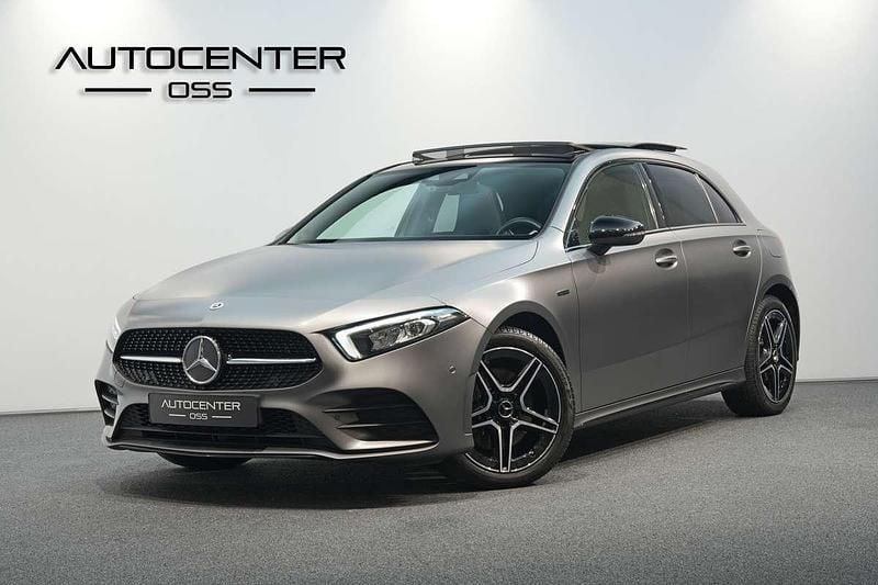 Occasion Mercedes A250 AMG 218 PK (160 kW) 2020 Grijs Hatchback
