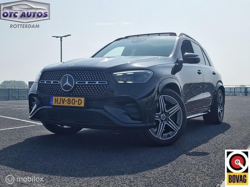 Zwart Gebruikt 2024 Mercedes GLE400 AMG Line Premium SUV | € 94.895 - Afbeelding 1/4