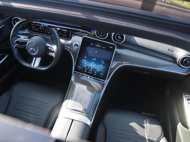 Occasion Mercedes C180 AMG line 2022 Grijs Sedan